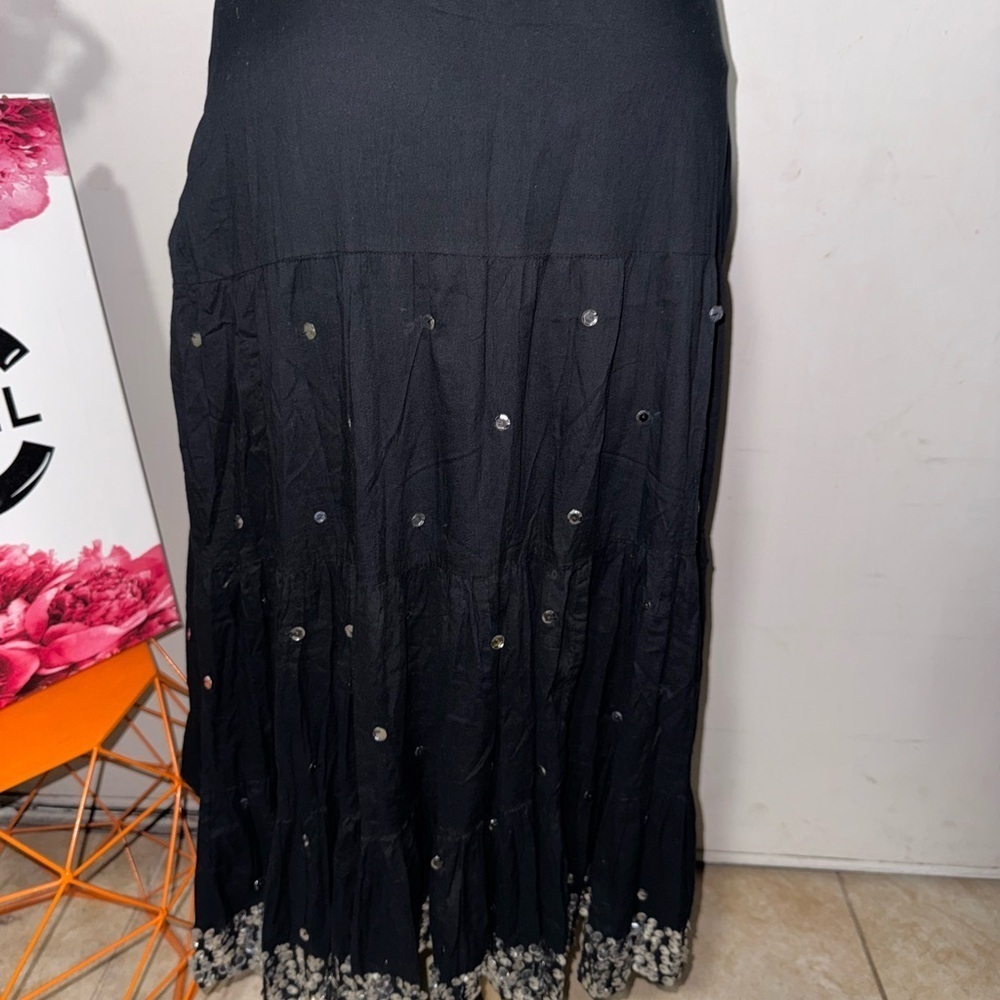 Raviya Black Embellished Tiered Midi Skirt for Cocktail - Picture 4 of 6
